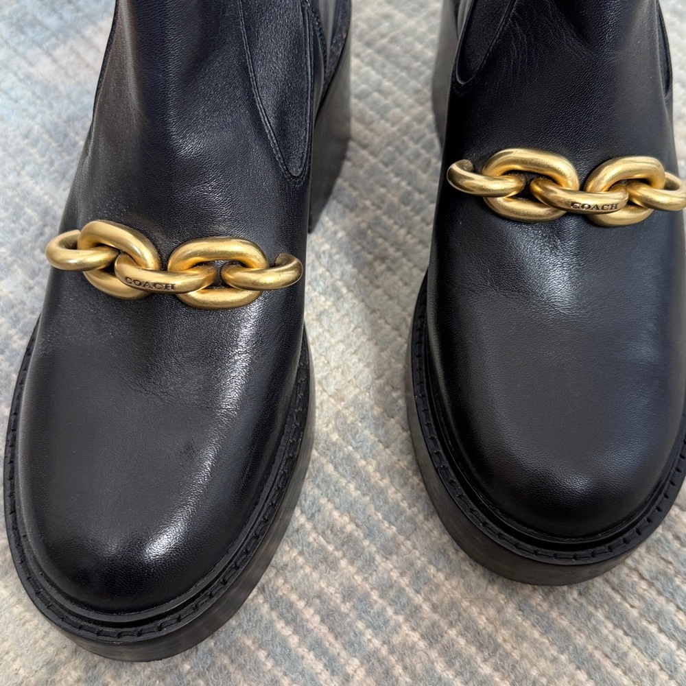COACH Kenna Leather Pull On Bootie with Chain Detail - Size 9.5 - Picture 7 of 7